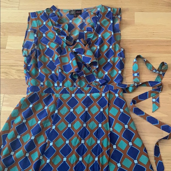 Tracy Reese Silk wrap dress 💙💚Geo print - Picture 4 of 16